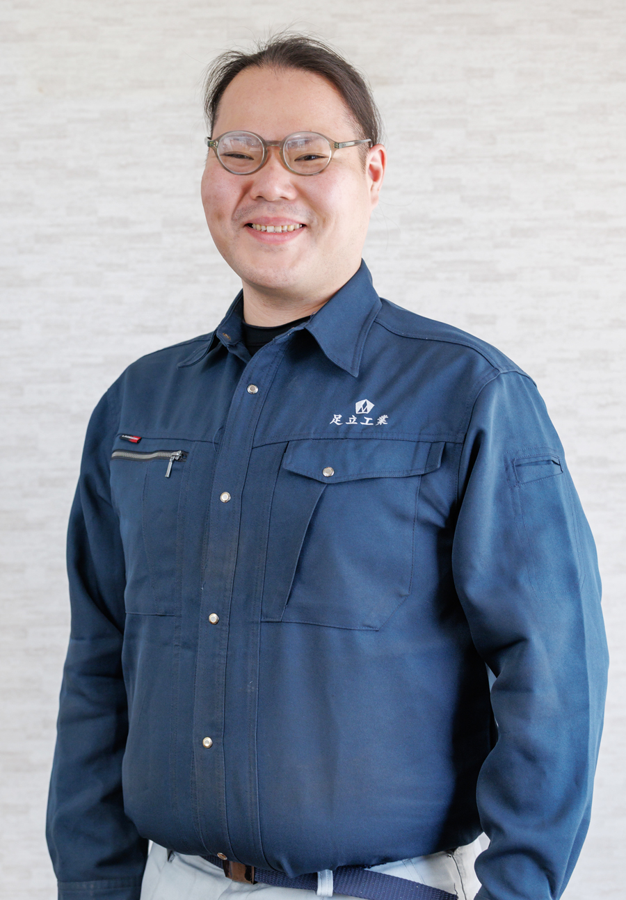 めっき加工会社 足立工業の社員 K・Fさん